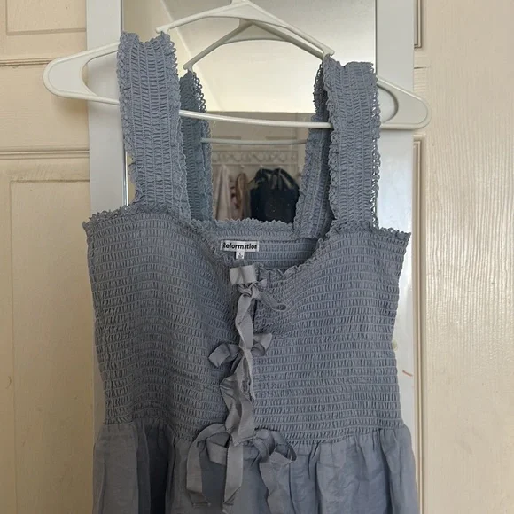 Reformation Darla dress - Picture 2 of 5